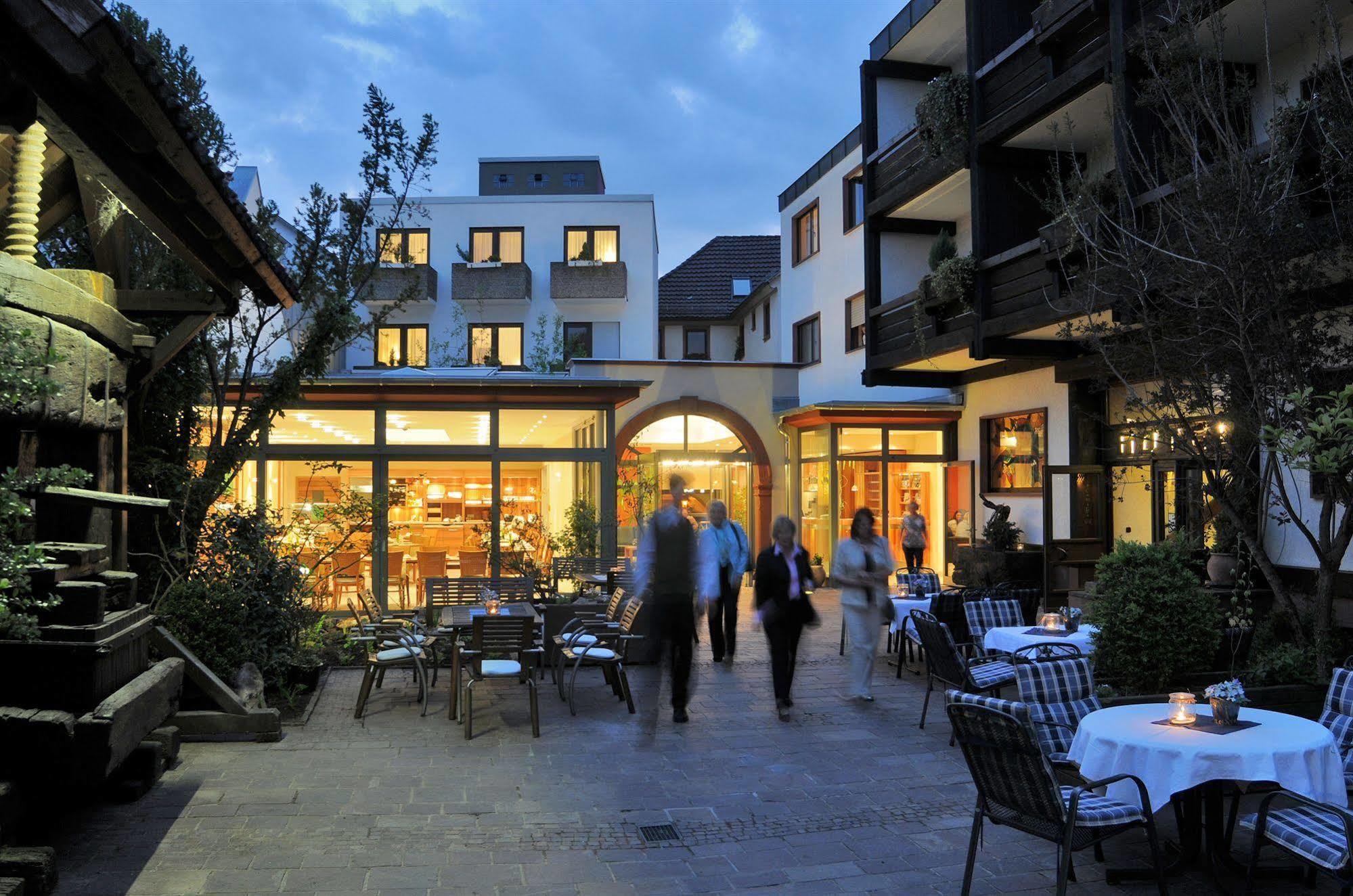 Hotel & Weinhaus Anker Marktheidenfeld Exterior foto